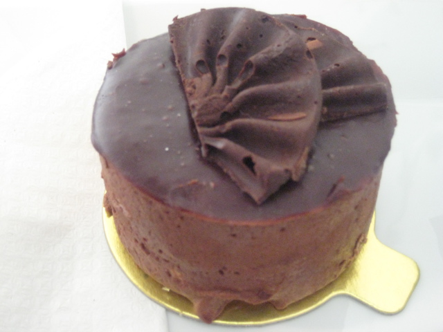 [Passion+chocolate+cake.jpg]