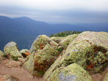 [Mt.-Jackson-summit-rocks.jpg]