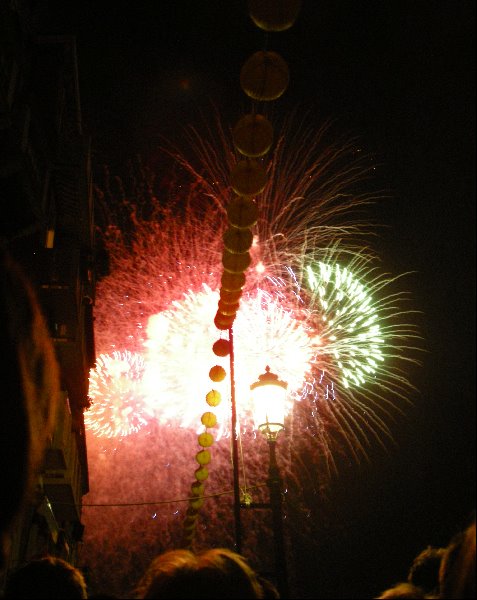 [fireworks2.jpg]