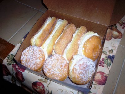 [cream+donuts.jpg]