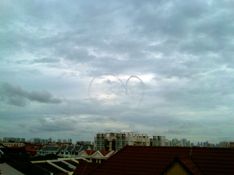 [heart+in+the+sky.jpg]