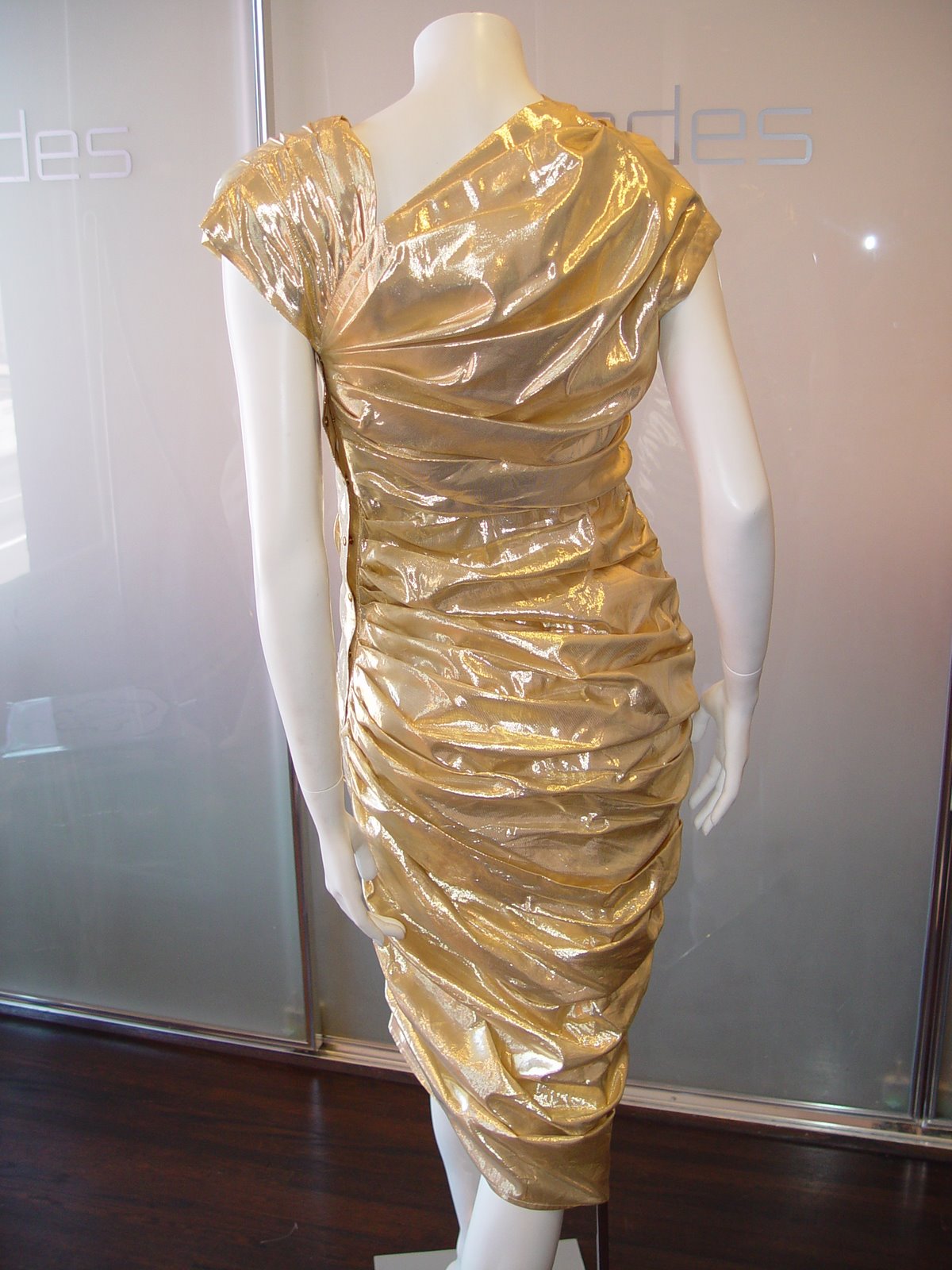 [THIERRY+MUGLER+EARLY+90S+GOLD+LAME+RUCHED+DRESS+SIZE+40.JPG+(2).JPG]