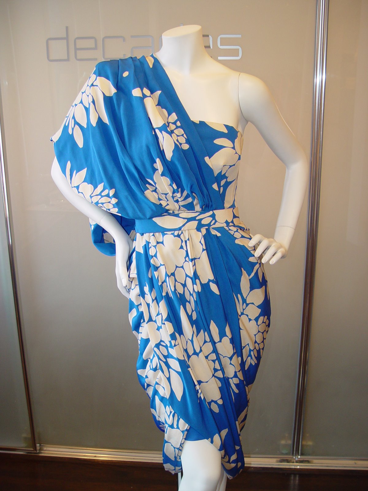 [PIERRE+CARDIN+COUTURE+TROPICAL+ONE+SHOUDLER+DRESS+WITH+BLUE+AND+WHITE+FLORAL+PRINT+C+EARLY+80S.JPG.JPG]