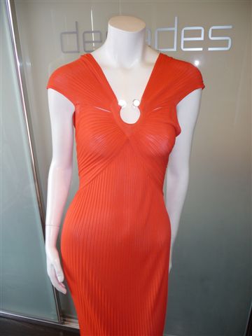 [THIERRY+MUGLER+CORAL+VISCOSE+KNIT+GOWN+W+LUCITE+RING+-+4.JPG]
