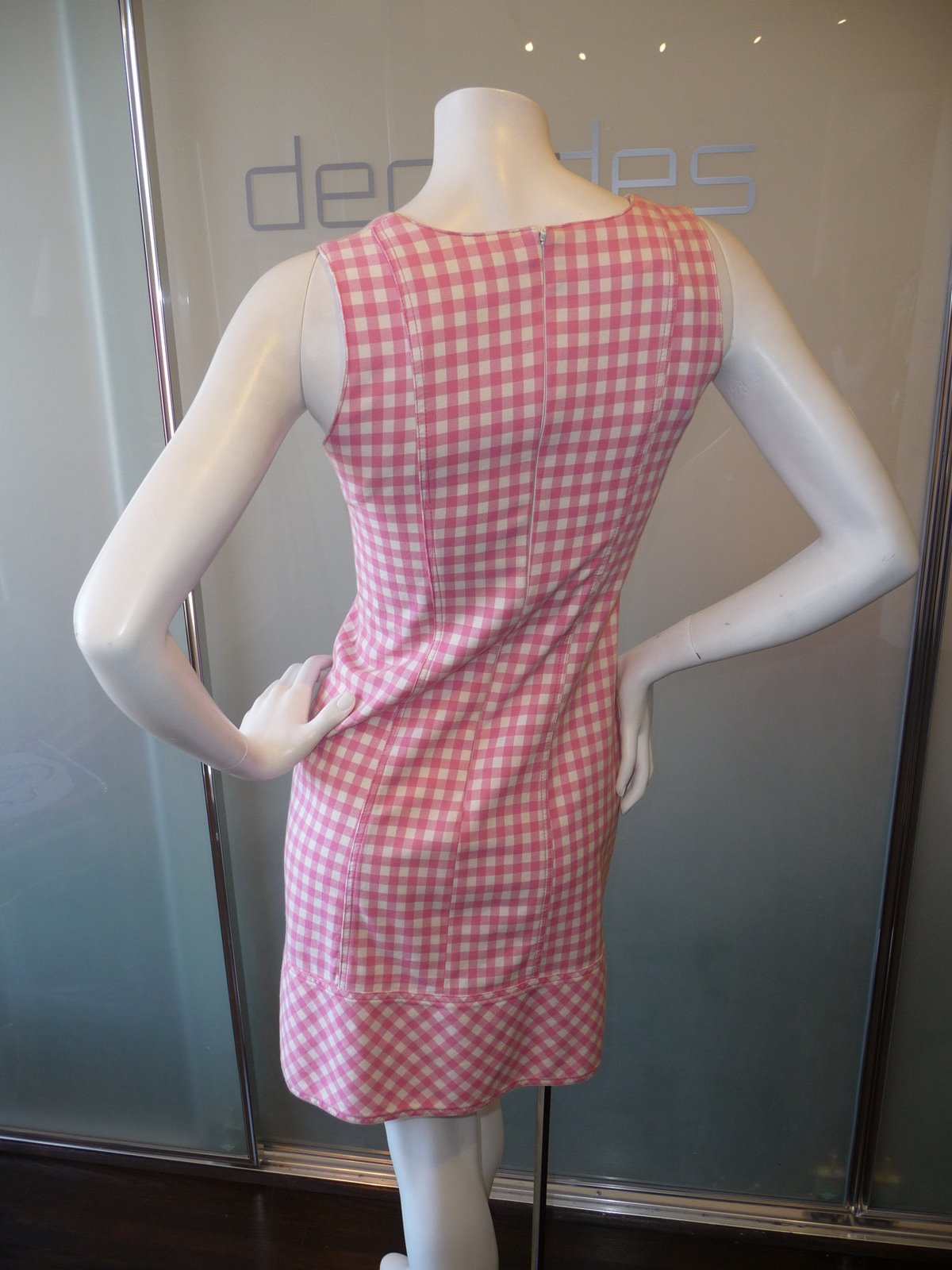 [EMANUEL+UNGARO+PINK+GINGHAM+SOLO+DONNA+DRESS+C+LATE+80S+RETIALED+BY+FRED+HEYMAN.JPG+(1).JPG]