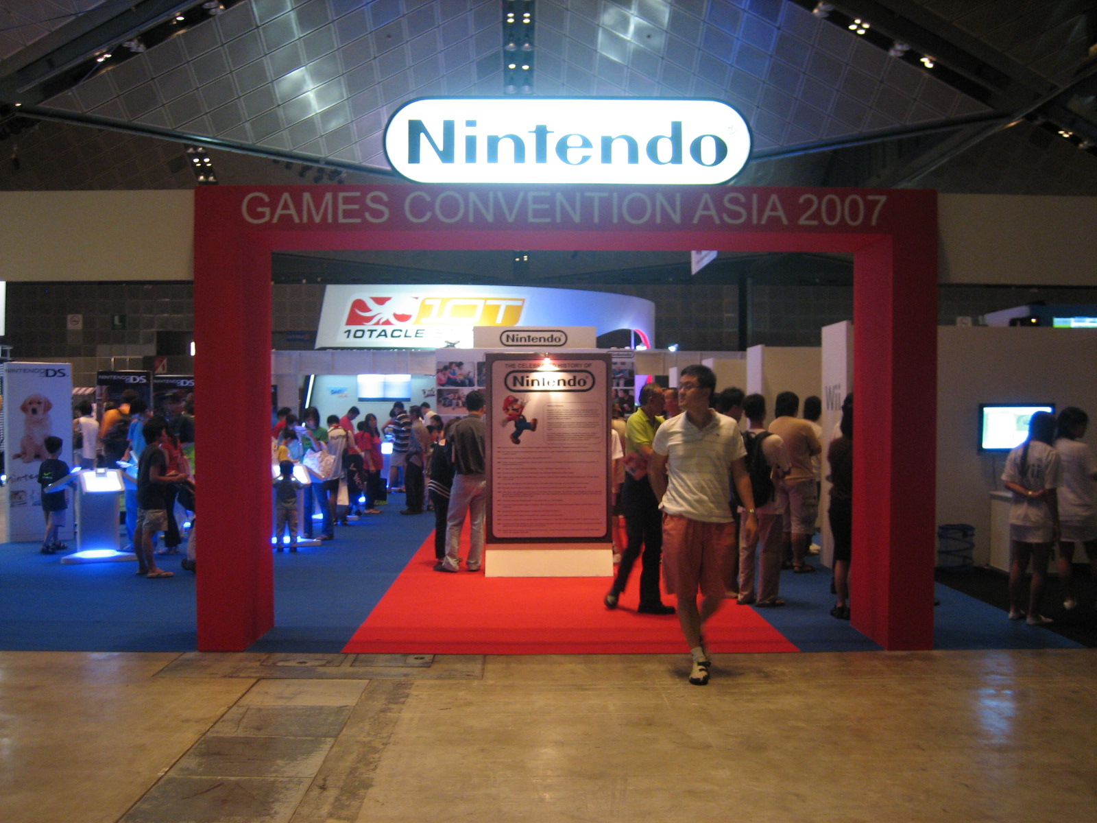 [Nintendo+Booth.JPG]