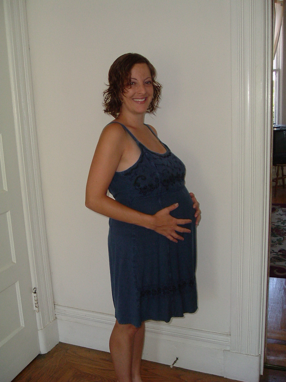 [29+weeks+pregnant+004.jpg]