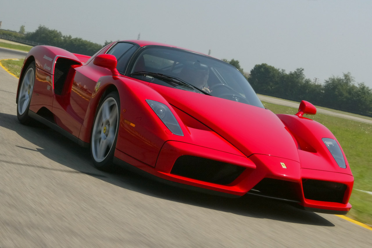 [Ferrari-Enzo-Angle-Track-Speed.jpg]