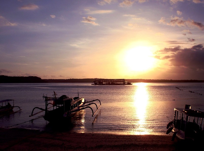 Nusa Penida's Sunset - Toyapakeh