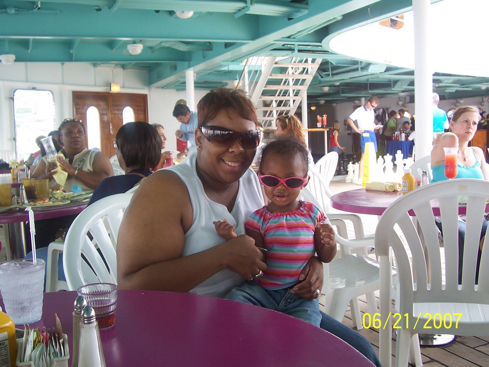 [family+vacation+to+the+bahamas+008.jpg]