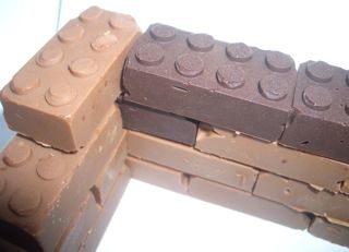 [chocolate-lego4.jpg]