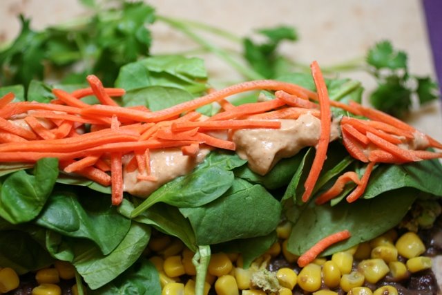 [spinach+carrots+and+dressing.jpg]