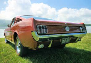[1966+Mustang+rear+low+1+inch.jpg]
