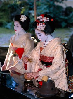 [geisha-kyoto-p-032.3.jpg]