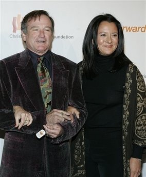 [Marsha-Garces-and-Robin-Williams-photo.jpg]
