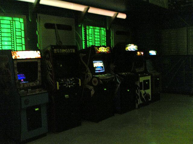 [arcade+2.jpg]