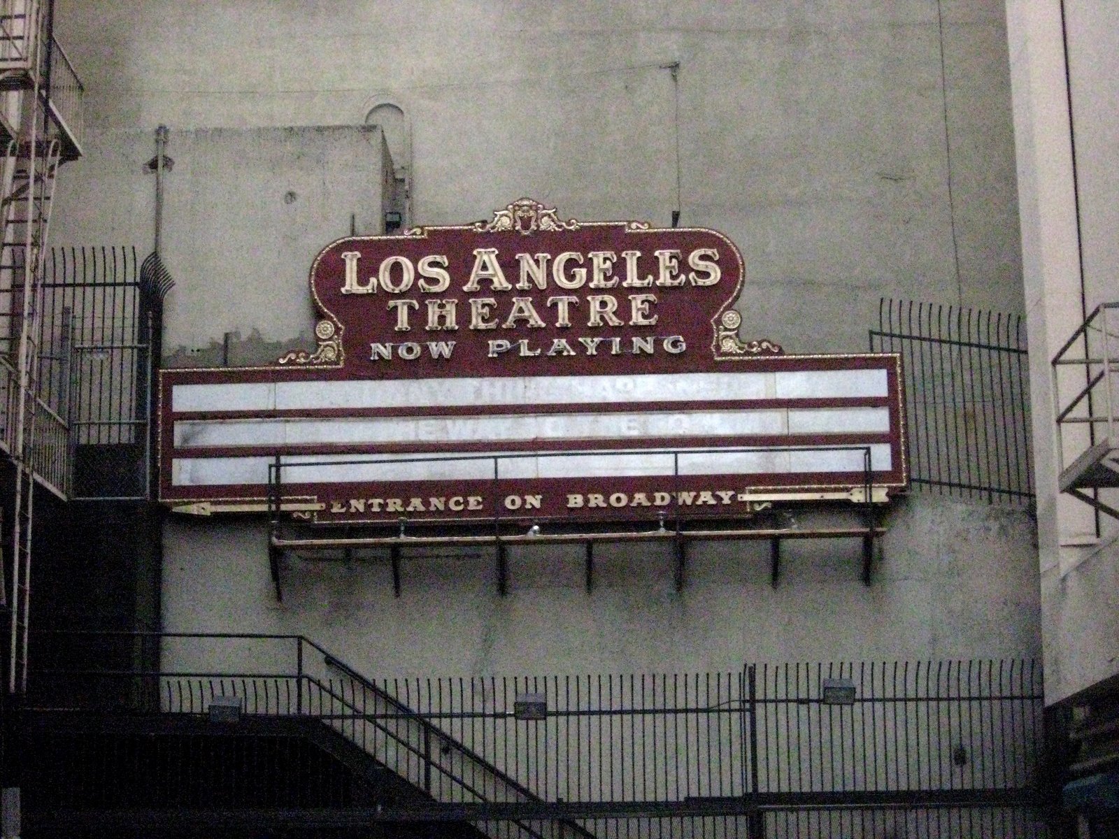 [Los+Angeles+Theater.jpg]