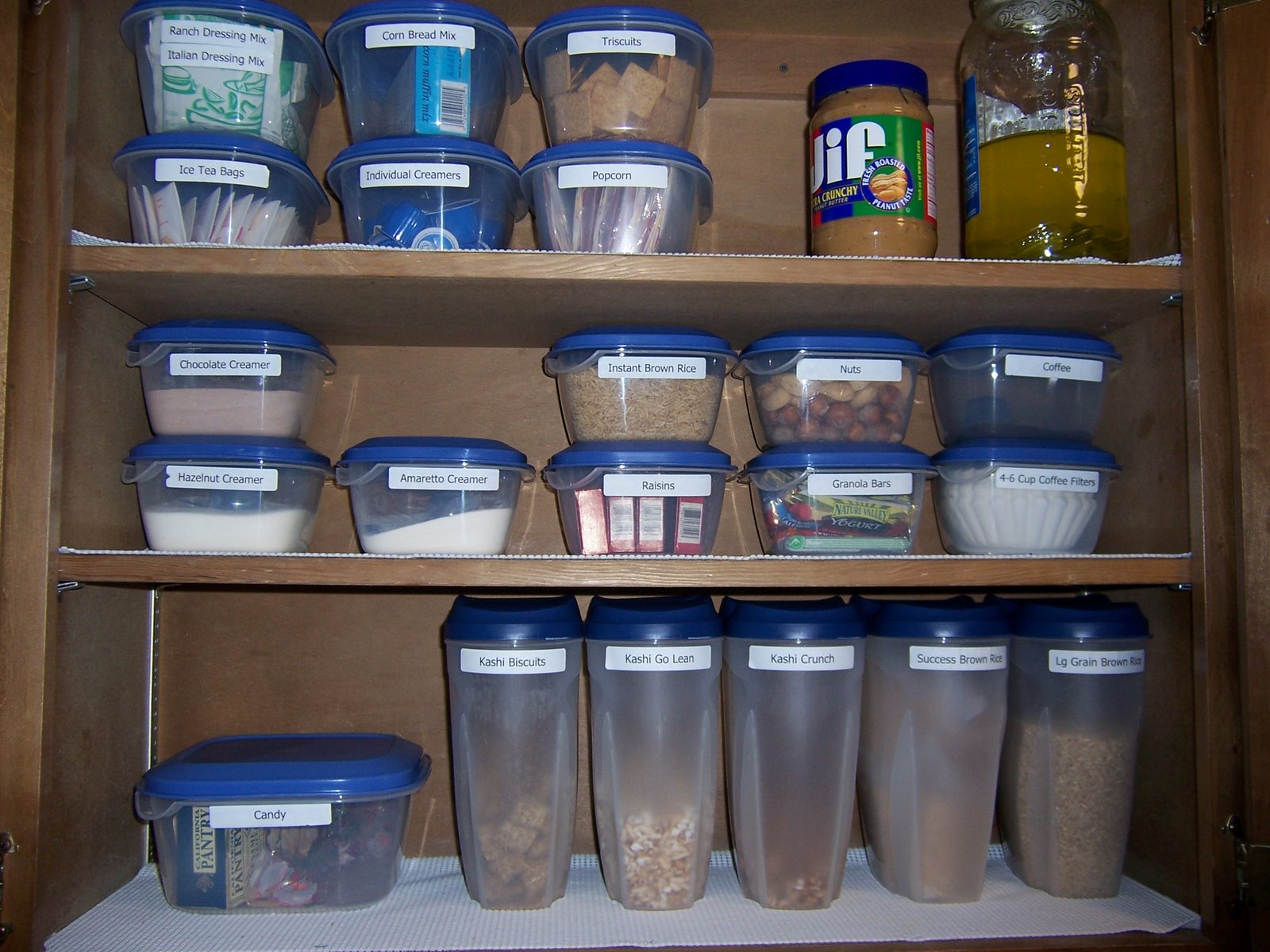 [Kitchen+Cabinet+Containerizing100_0694.jpg]