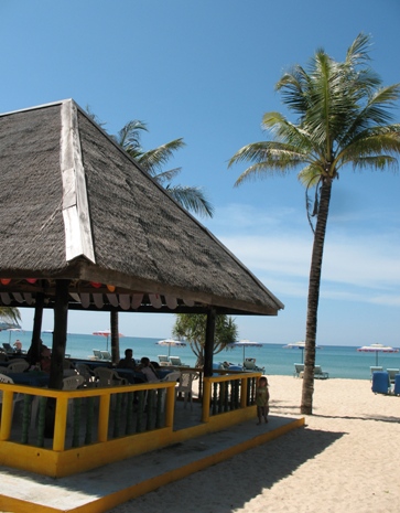 [layan-beach-restaurant.jpg]