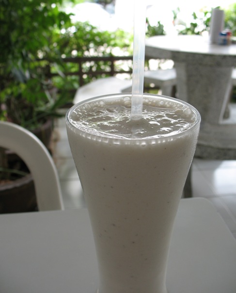 Banana Milkshake - Mama Noi restaurant, Karon, Phuket