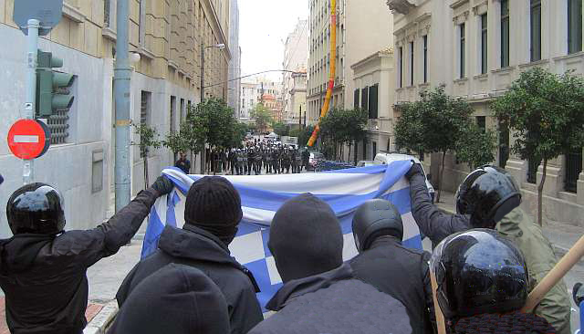 [2-2-2008_greece_anarchists_cancel_fascists_demo__08_.jpg]