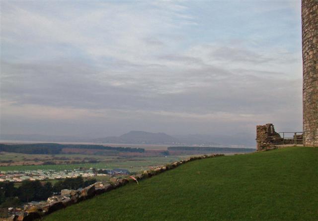 [Harlech+castle+view+to+north+(Small).jpg]