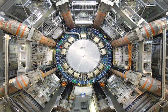 [CERN_digitalcamera.jpg]