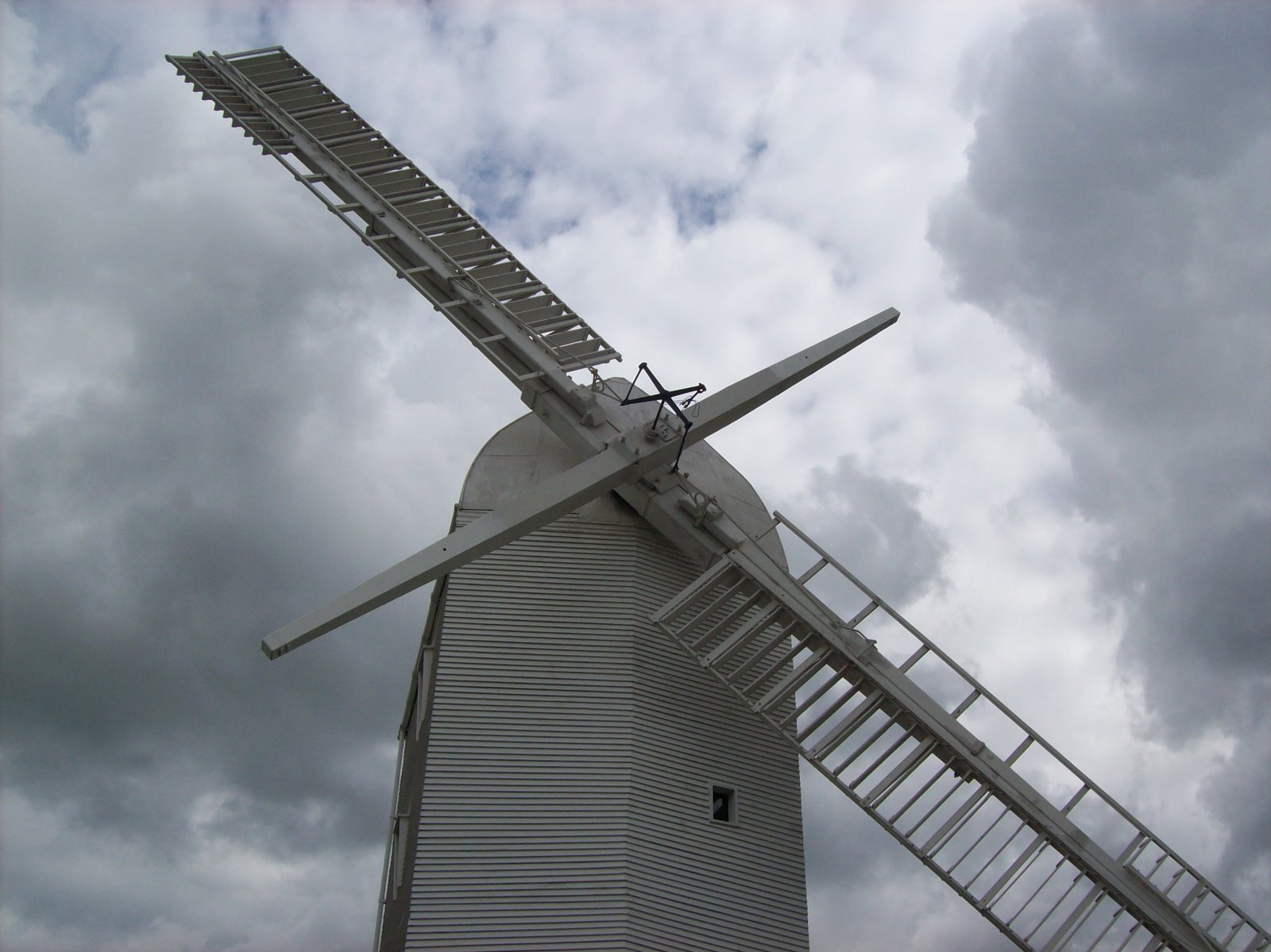 [jill+windmill.JPG]