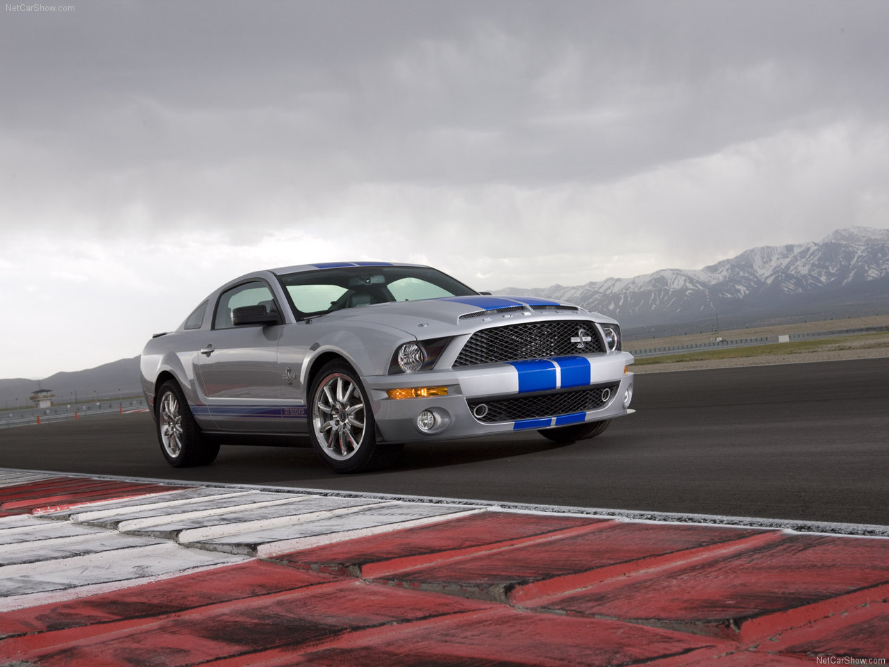[Ford-Mustang_Shelby_GT500KR_2008_1280x960_wallpaper_01.jpg]