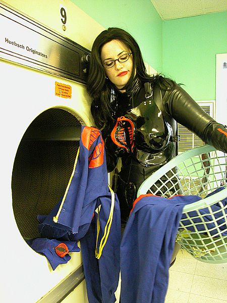[baroness-laundry.jpg]