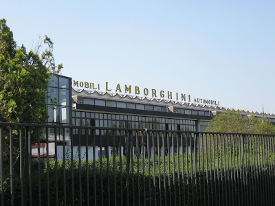 Lamborghini Murciélago LP640  factory
