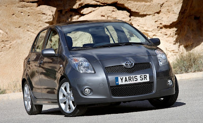Toyota Yaris SR revealed