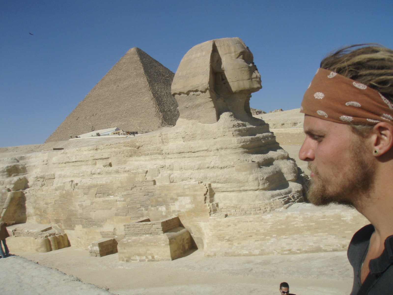 [Pyramids+Sphinx.JPG]