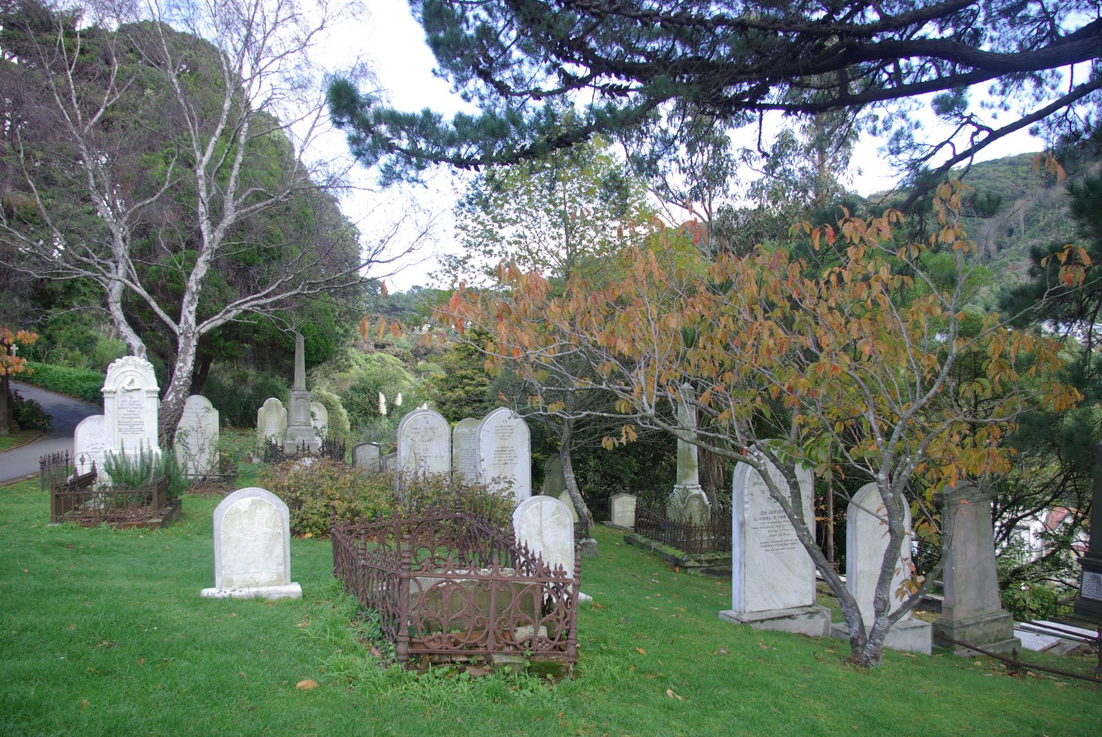 [20080514_KB_cemetery24.JPG]