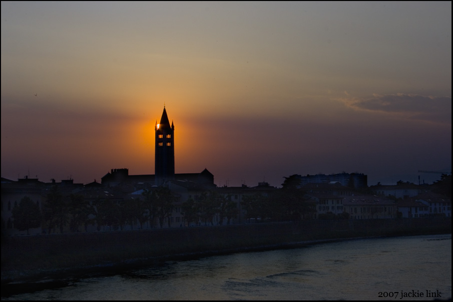 [Verona,+Italy+(sunset).jpg]