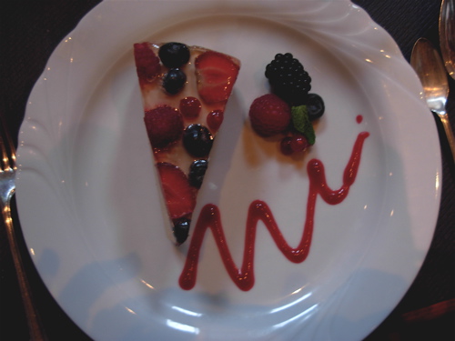 [high+table+dessert.JPG]