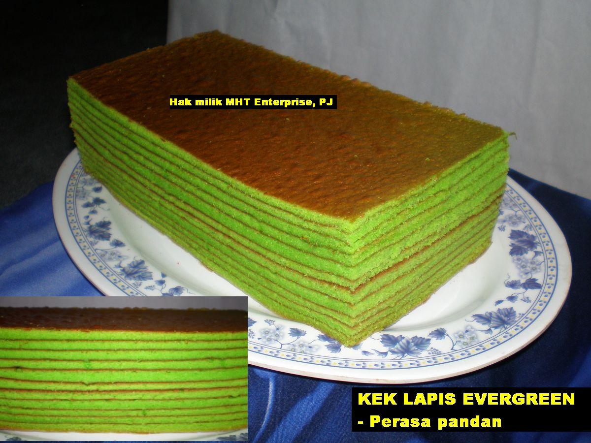 [kek+lapis+evergreen.JPG]