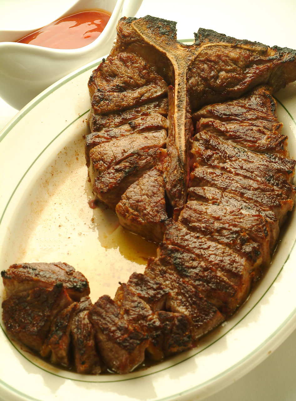 [benj+steak.jpg]