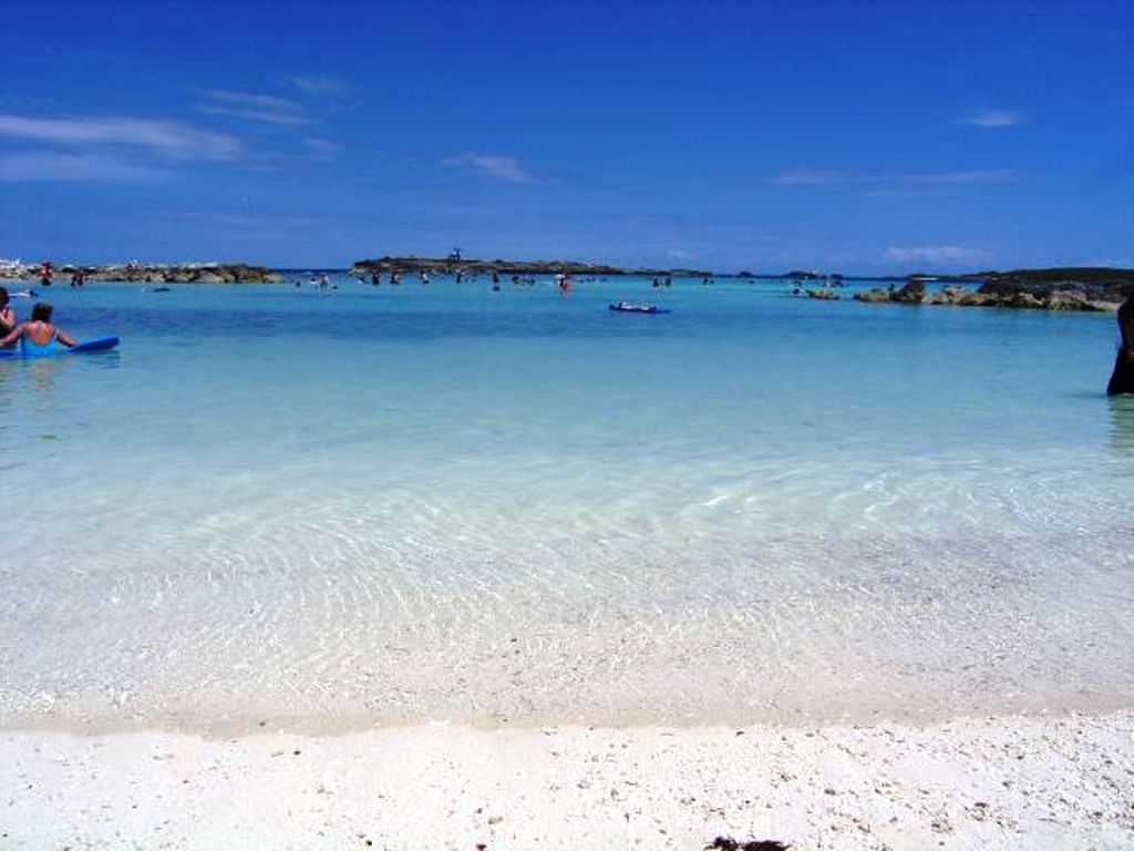 [cococay_beach_bahamas.jpg]