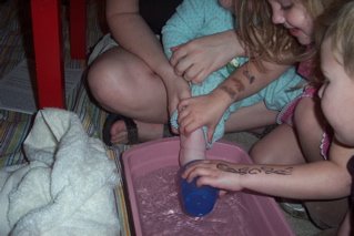 [Baby's+Washing+Feet+2.JPG]