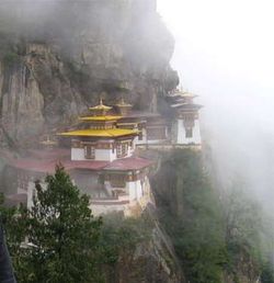 [Takstan-monastery.jpg]
