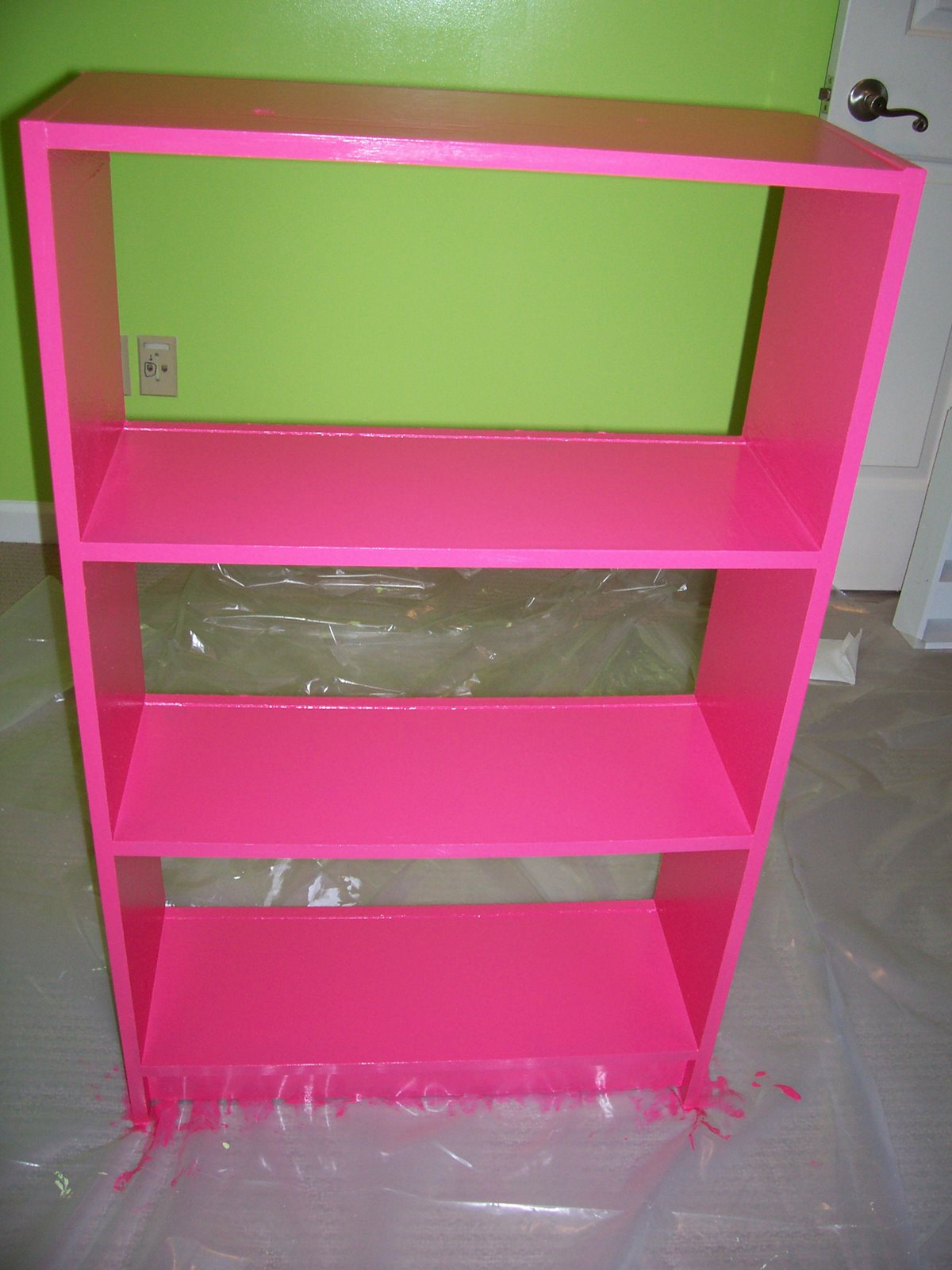 [pink+bookcase+1.JPG]