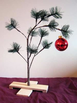 [christmas-tree.jpg]