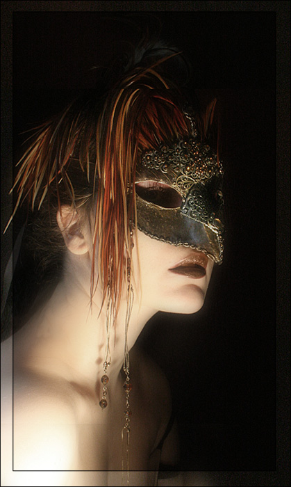 [Furiae+Beth+Mask.jpg]