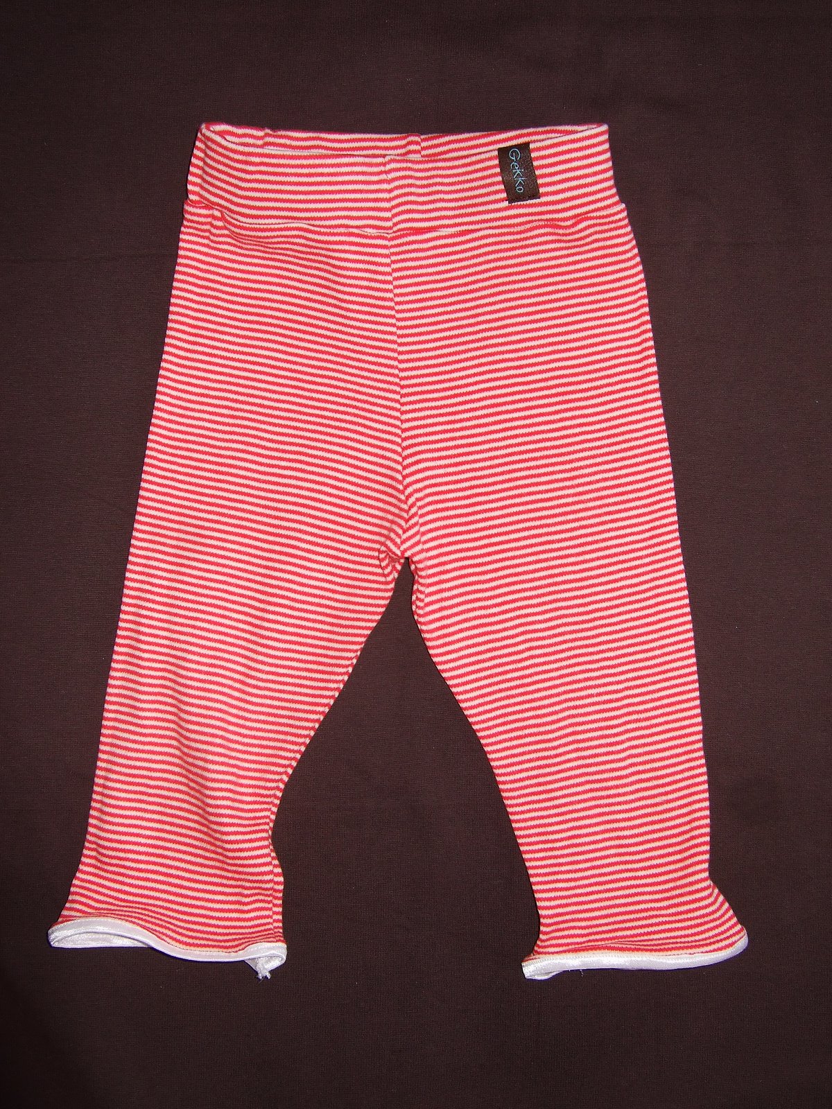 [2008+07+05+Röd-vitrandiga+leggings+Gullklumpen,+str+86+002.JPG]