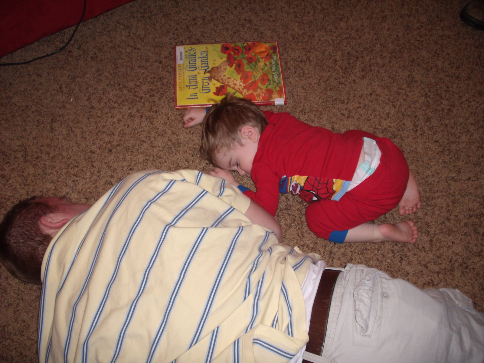 [Carter+and+Daddy+sleeping+on+Floor.jpg]