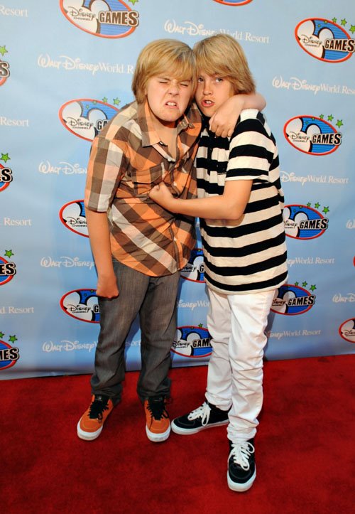 [sprouse-brothers-disney-channel-games.jpg]