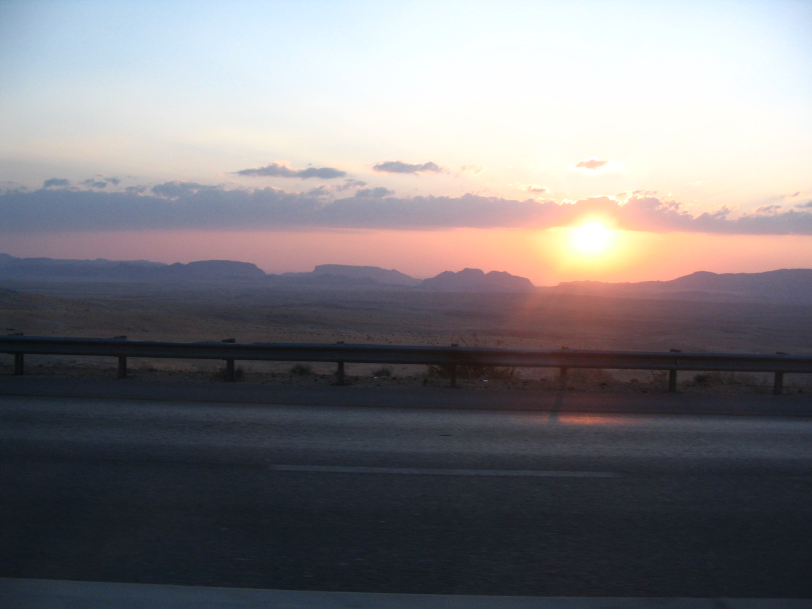 [jordanian+sunset.JPG]