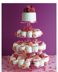 [2miniature_wedding_cakes.jpg]