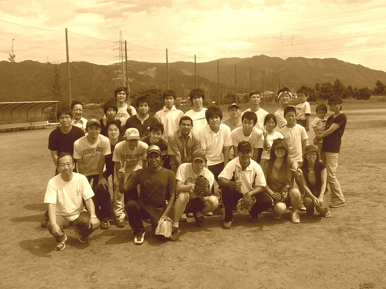 [Baseball+Group+snap.jpg]